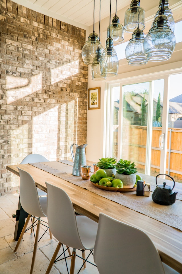Tuinverzorging 101: Praktische Adviezen voor een Gezonde Plantenwereld